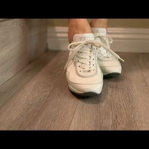 Tod’s Wedge Sneakers